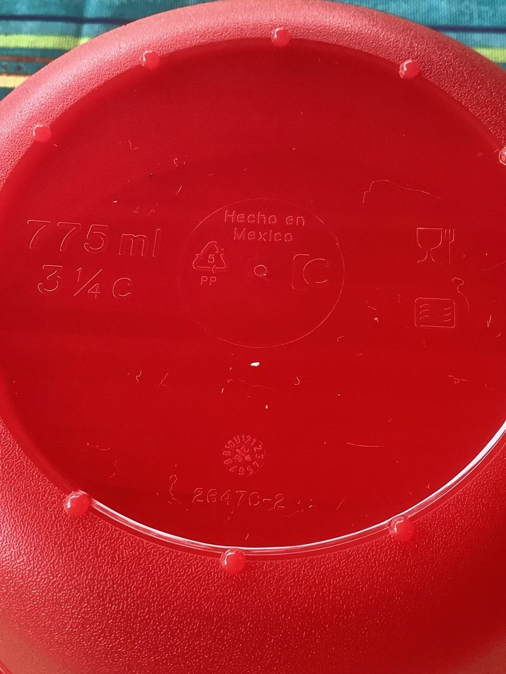 Tupperware Crystal Wave PLUS - set of 3 microwave bowls in red
